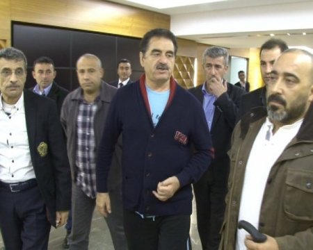 Müslüm Gürses’i ziyaret eden Tatlıses: Daha görevimiz bitmedi