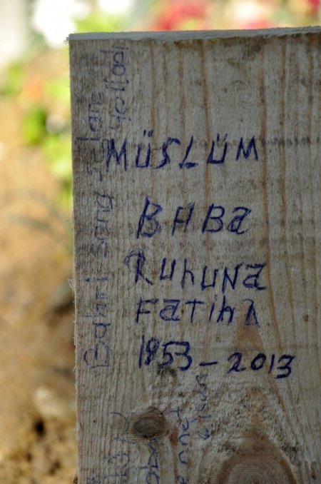 Müslüm Gürses’in mezarlığına ziyaretçi akını