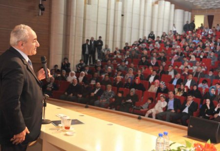 ‘Müslüman devletler heyecanını Çanakkale’ye borçludur’