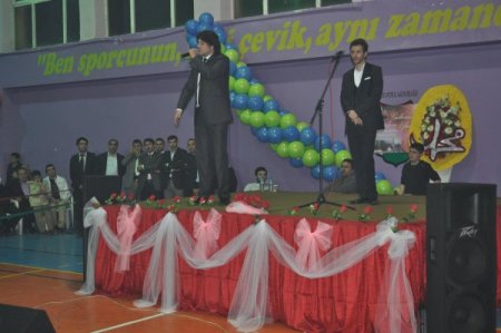 Muş’ta, Kutlu Doğum Coşkusu Salona Sığmadı