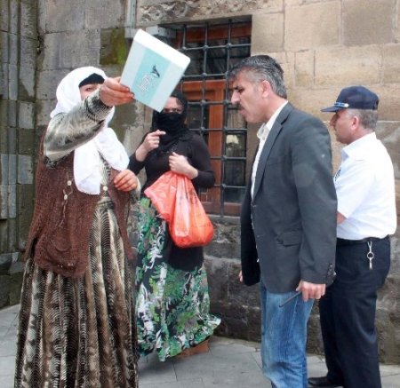 Muş'ta dilenci operasyonu