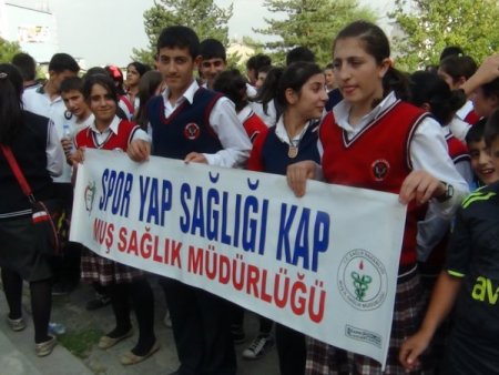 Muş'ta Dünya Yürüyüş Günü etkinliğine yoğun ilgi