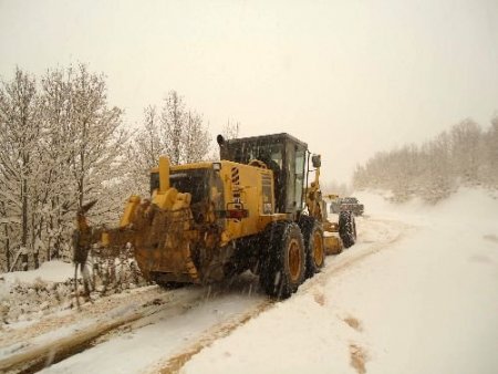 Muş'ta Kar, Köy Yollarını Ulaşıma Kapattı