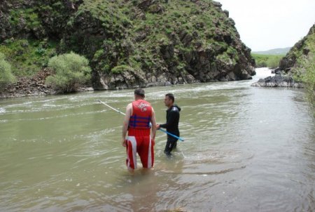Muş’ta Suya Kapılan İşçi Henüz Bulunamadı