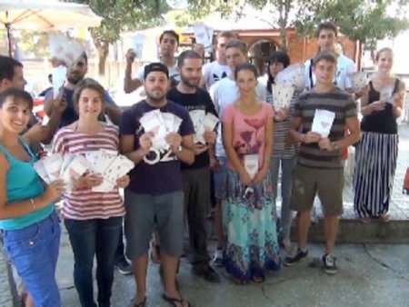 Muş'ta turistler kan bağışına teşvik için yürüdü