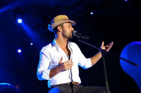 Mustafa Sandal, Kahramanmaraşlıları Coşturdu