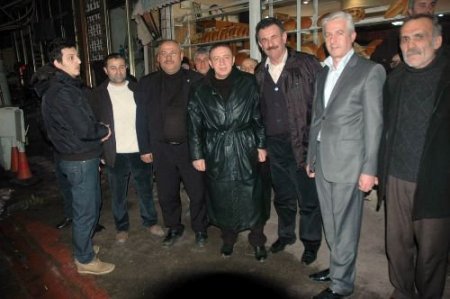 Mustafa Topaloğlu, Memleketi Karasu'da Dostlarıyla Hasret Giderdi