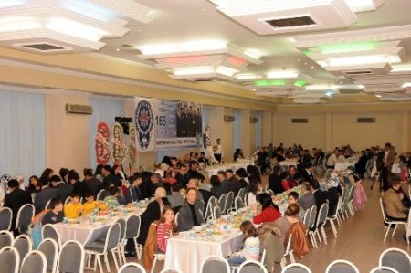 Mustafakemalpaşa Belediyesi, emniyet mensuplarını yemekte ağırladı