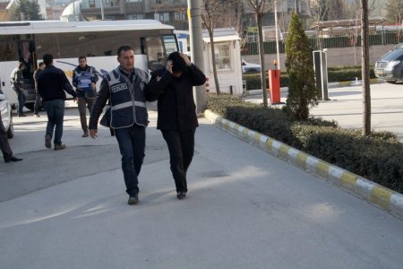 Muvazzafların vekaletiyle OYAK’tan sahte belgelerle kredi çeken çete çökertildi