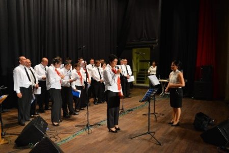 Müzikle tedavi olan psikiyatri hastaları artık konser veriyor