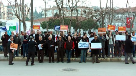 Myrleia antik kenti için çadırlı nöbet