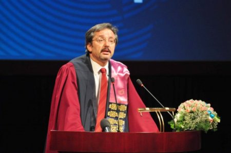 Nabi Avcı’dan Dekan Aydın'a 'İslami bisiklet' tepkisi