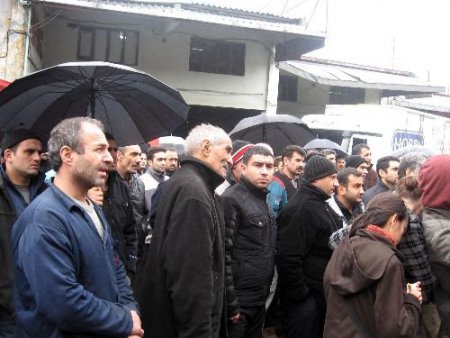 Nakliyat İş Sendikası'ndaki Tutuklamalar Protesto Edildi