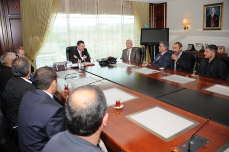 Nakliyeciler İle Avizecilerden Başkan Gökçek'e Ziyaret