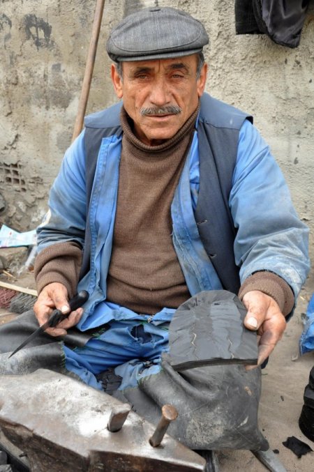 Nalbantlık mesleği sokağa düştü