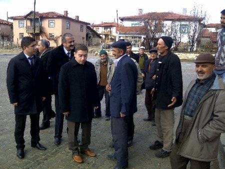 Nallıhan Kaymakamı Demirayak Köylerin Sorunlarını Yerinde İnceledi