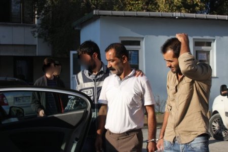 Narkotik operasyonu polis kamerasında