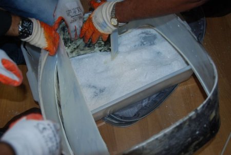 Narkotik polisi 'ölümcül uyuşturucu'ya geçit vermedi