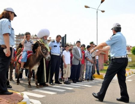 Nasrettin Hoca’dan trafik dersi