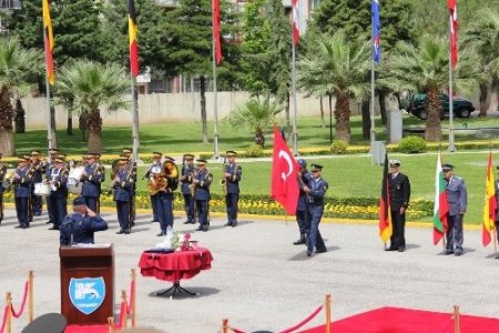 NATO İzmir Müttefik Hava Komutanlığı törenle kapandı