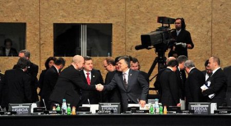 Nato Zirvesinde 'afganistan' Görüşüldü