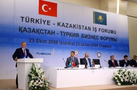 Nazarbayev: Bana Göre Bizim İlişkilerimiz Şu Anda Yeniden Başlamakta