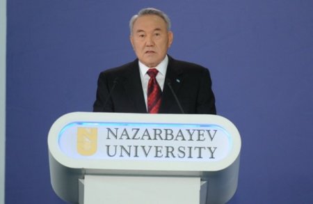 Nazarbayev’den 'ilk derste' birlik ve beraberlik çağrısı
