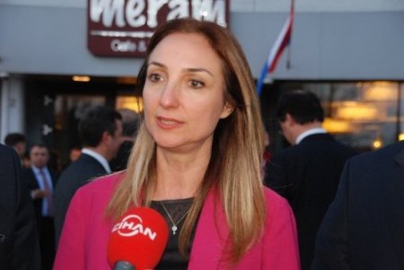 Nazlıaka: Kamer Genç, cumhuriyet kazanımlarını hatırlatmak istemiştir