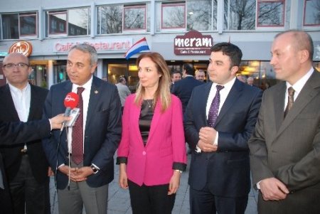 Nazlıaka: Kamer Genç, cumhuriyet kazanımlarını hatırlatmak istemiştir