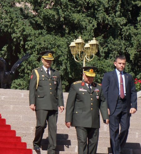 Necdet Özel: Cumhuriyet, milli birlik ve beraberliğin en büyük güvencesi