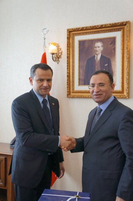 Neo-Nazi cinayetleri raporu, eylül ayından önce yayınlanacak