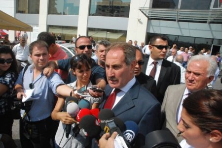 'Neşet Ertaş, halk müziğimizin yaşayan efsanelerinden biridir'