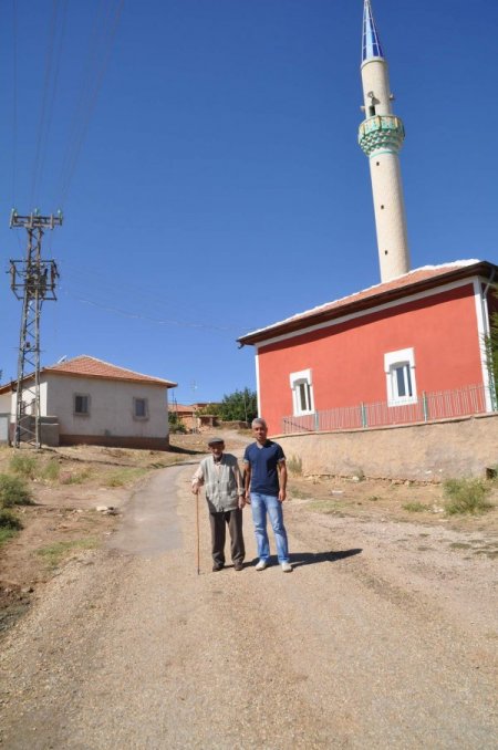 Neşet Ertaş’ın ölüm haberi, gençlik yıllarının geçtiği köyü yasa boğdu