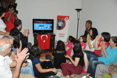 Neslihan Kavas, masa tenisinde Türkiye’nin gururu oldu