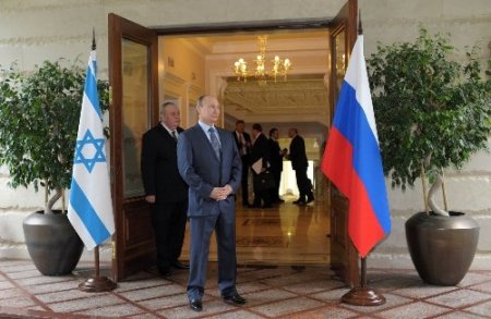 Netenyahu, Putin’le Suriye ve S-300’leri görüşüyor