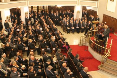 Neva Şalom’da “27 Ocak Yahudi Soykırımı Kurbanlarını Anma” Programı Düzenlendi