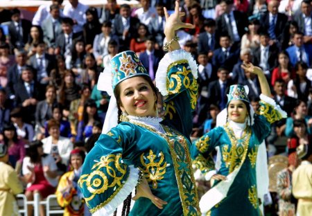 Nevruz Bayramı Özbekistan’da coşkuyla kutlandı