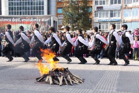 Nevruz Bayramı Samsun'da Coşkuyla Kutlandı