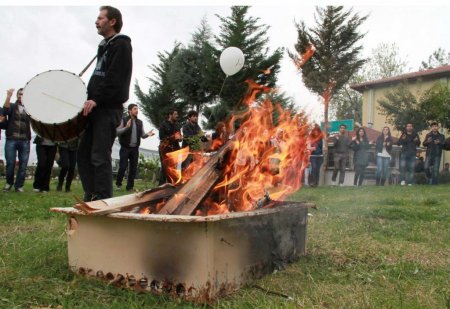 Nevruz kutlamalarındaki gerginliği polis önledi