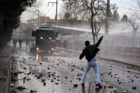 Nevruz’da Diyarbakır’ı Karıştırdılar