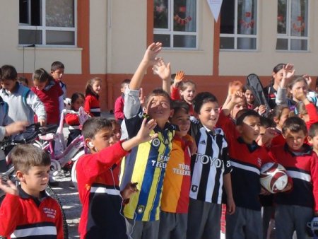 Nevşehir’de 1050 çocuğun dileği gerçekleşiyor