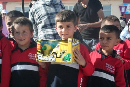 Nevşehir’de 1050 çocuğun dileği gerçekleşiyor