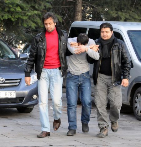 Nevşehir'de hırsızlık yapan zanlılar Konya'da yakalandı