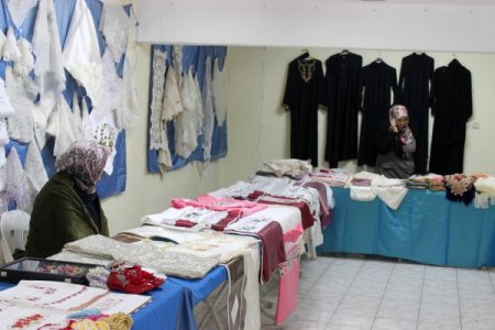 Nevşehir'de ihtiyaç sahibi öğrenciler yararına kermes açıldı