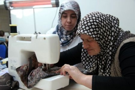 Nevşehir'de kadınların becerileri kurslarla gelişiyor