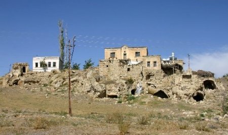 Nevşehir'de kanserin esir aldığı bölgedeki evler boşaltılıyor
