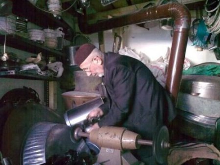 Nevşehir'in 72 Yaşındaki Son Bakırcı Ustası