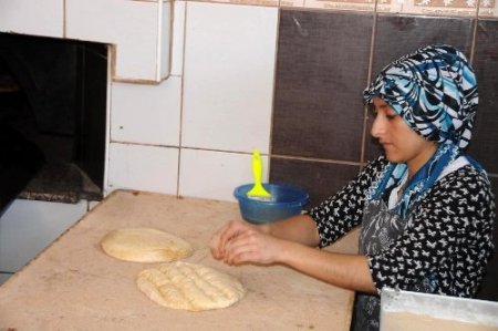 Nevşehir’in ilk kadın pide ustası