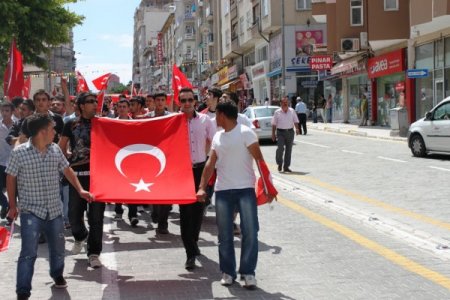 Nevşehirliler 13 Şehit İçin Yürüdü