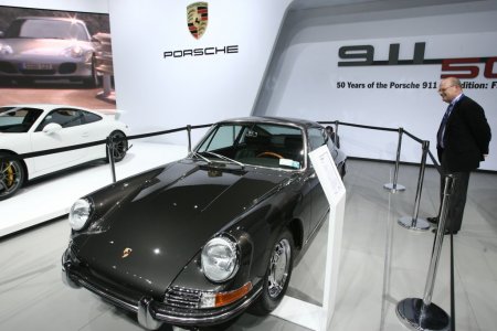 New York Otomobil Fuarı'nda kaza güvenlik teknolojileri ön planda